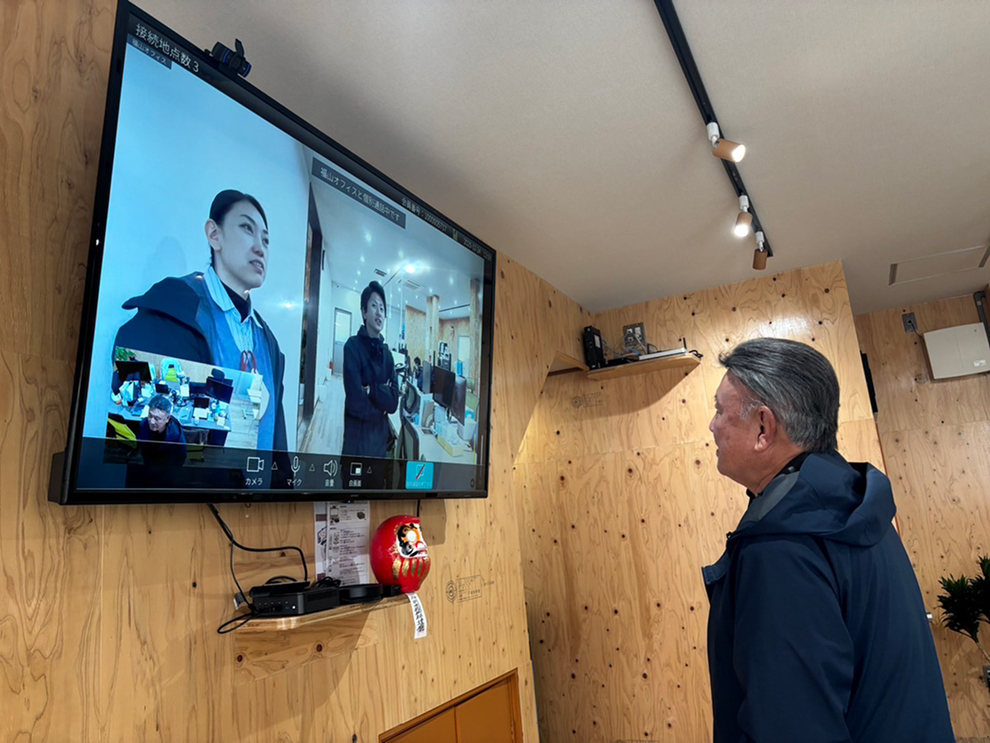 いつでも直ぐに声を掛け合う環境