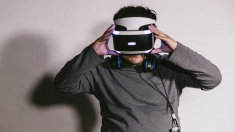 VRとは？その可能性とビジネス展開に迫る！